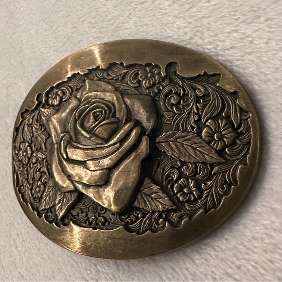 Vintage Award Design Medals Inc Solid Brass Rose Floral Women’s Belt Buckle main image 6